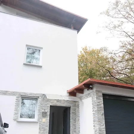 דירה Moderne 80m² Mit Blick Ins Grune ראונהיים