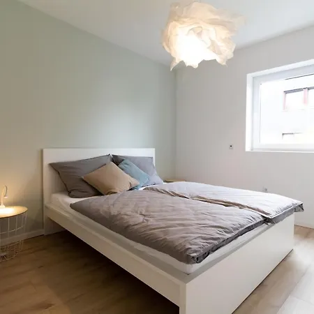 דירה Moderne 80m² Mit Blick Ins Grune *